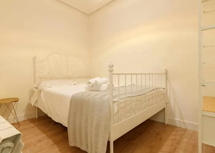 Estiloso Zona Vieja By The Urban Hosts