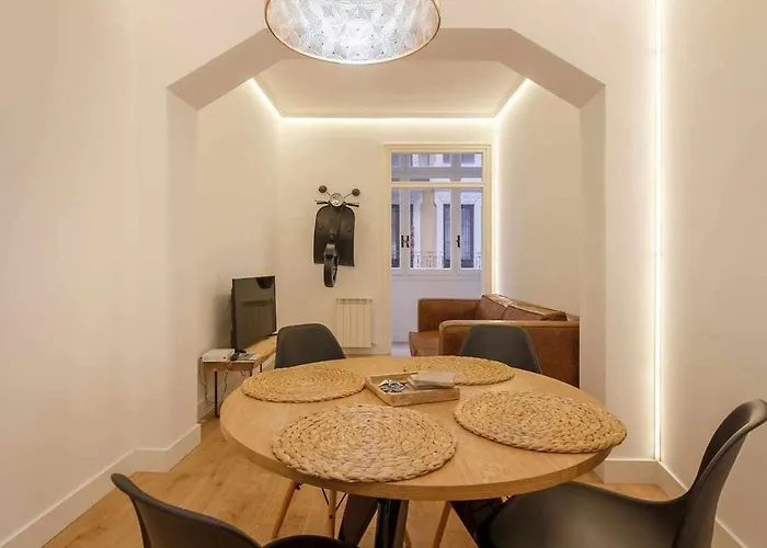 Vivienda Turistica Estilosa En La Zona Vieja Bilbao